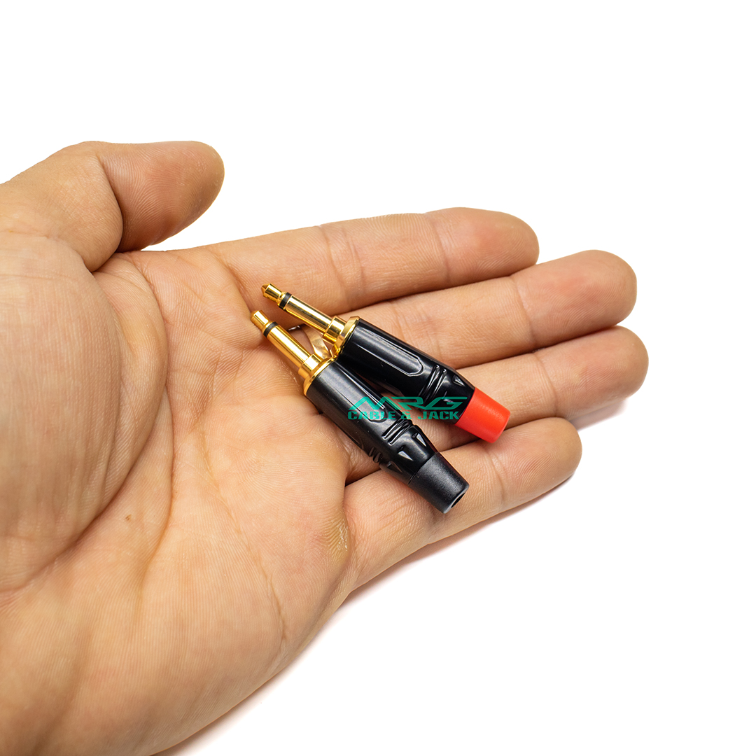 Jack 3.5 Mono 2 khấc, dùng hàn dây audio, giá 1 chiếc (3.5mm TS Mono Jack Plug). J-3