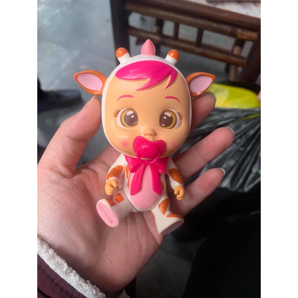 Cốc búp bê biết khóc CriesBaby