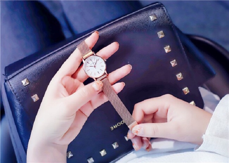 Đồng hồ thời trang nữ Ulzzang dây lưới nam châm cá tính