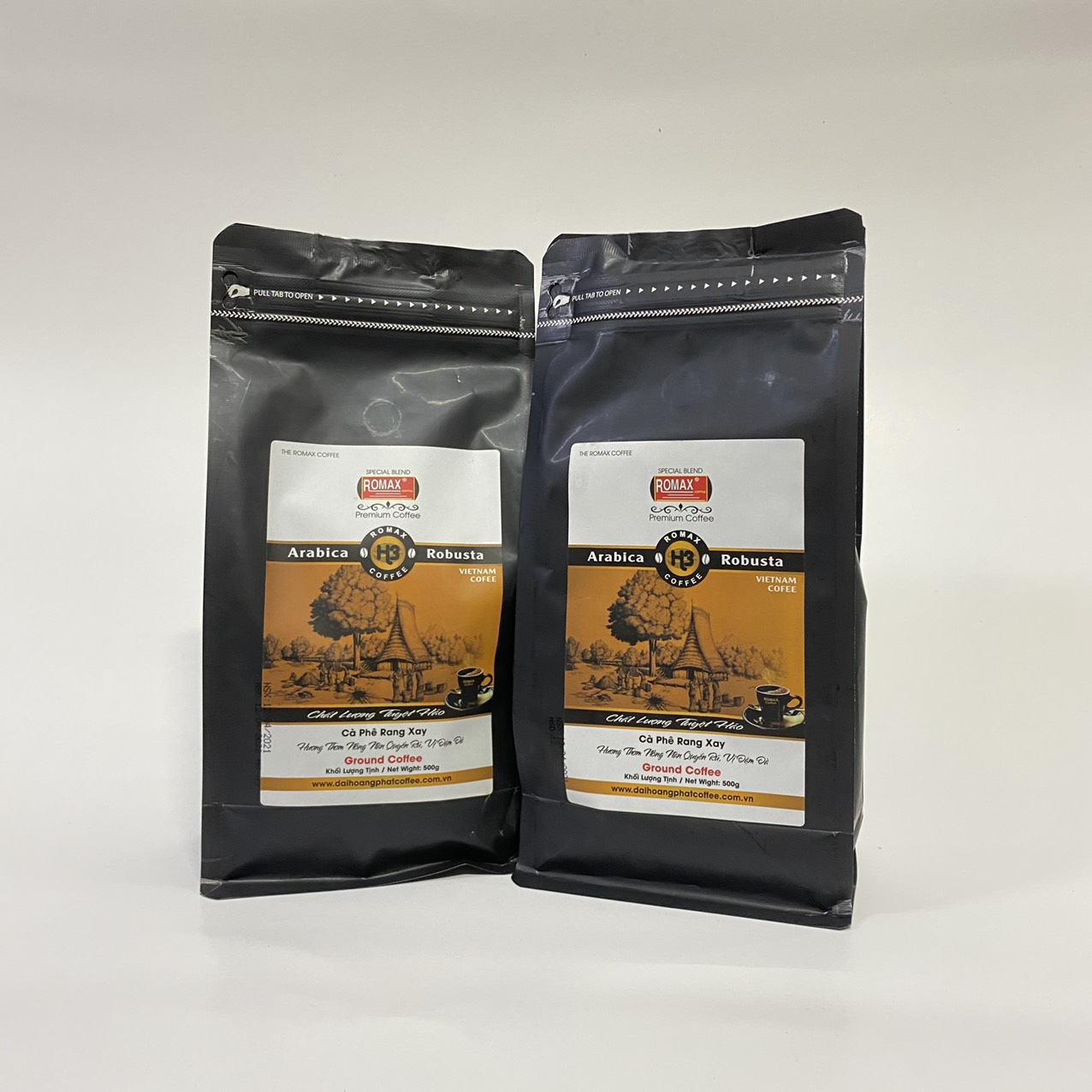 Cà phê rang xay ROMAX H3 Arabica Robusta 500gr túi đen - Romax Coffee