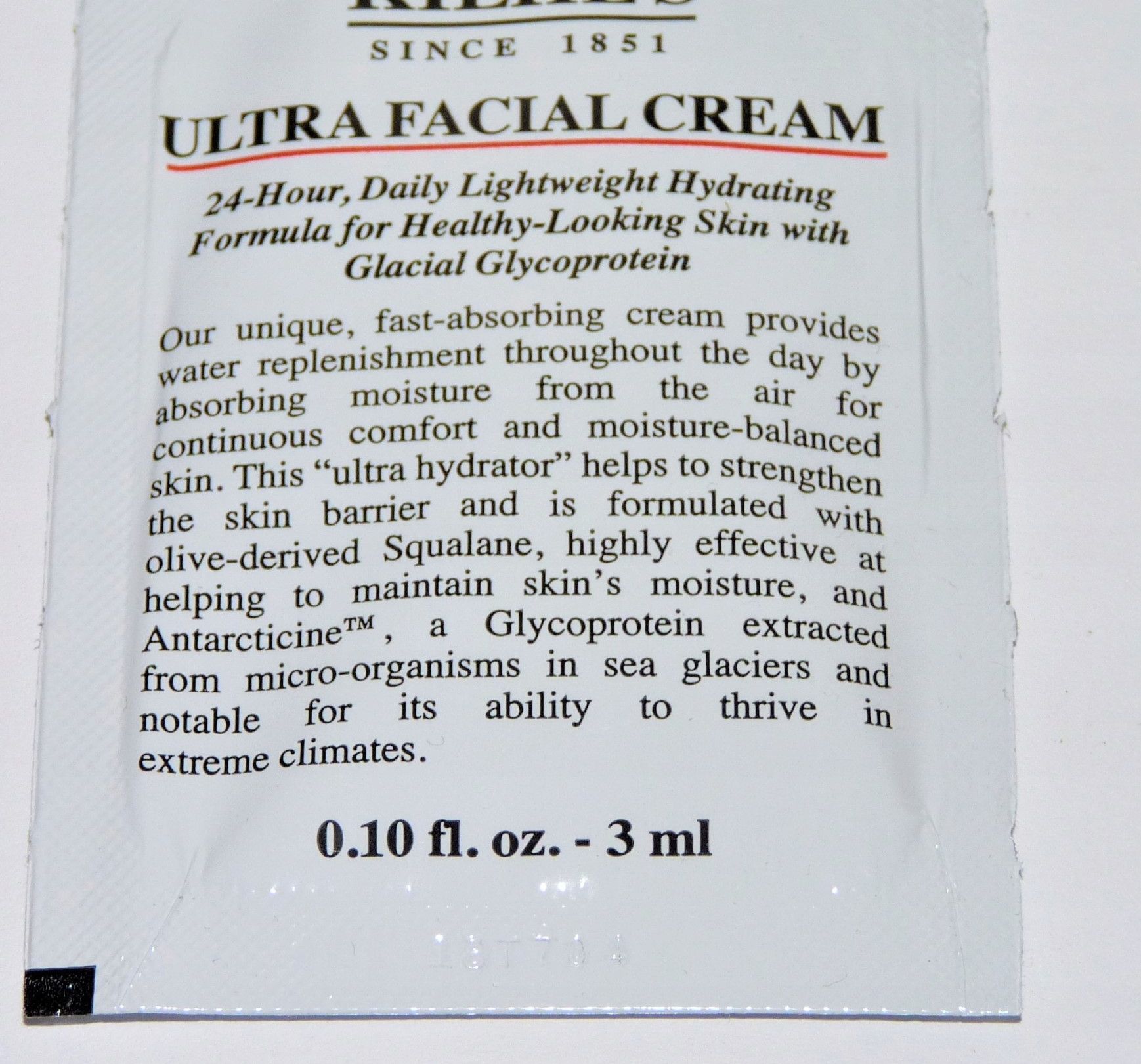 Dưỡng da các hãng dạng gói sample dùng thử