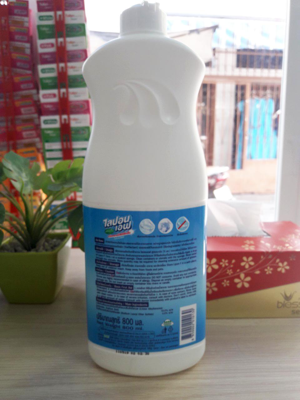Nước rửa chén Lipon tinh khiết chai 800ml Thái Lan