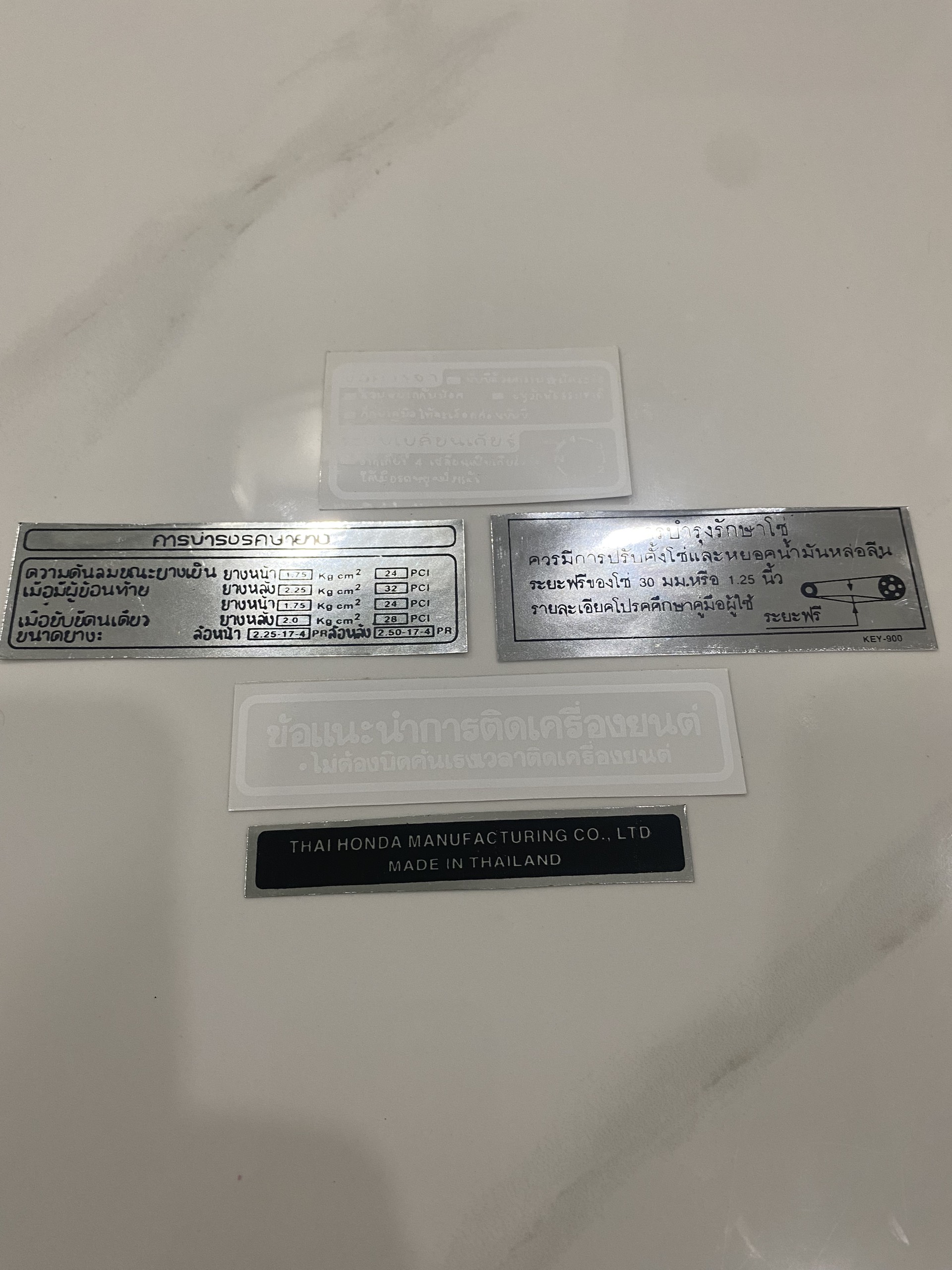 Bộ tem thông số dành cho xe Honda wave dream thái có hình sợi xích sắc nét