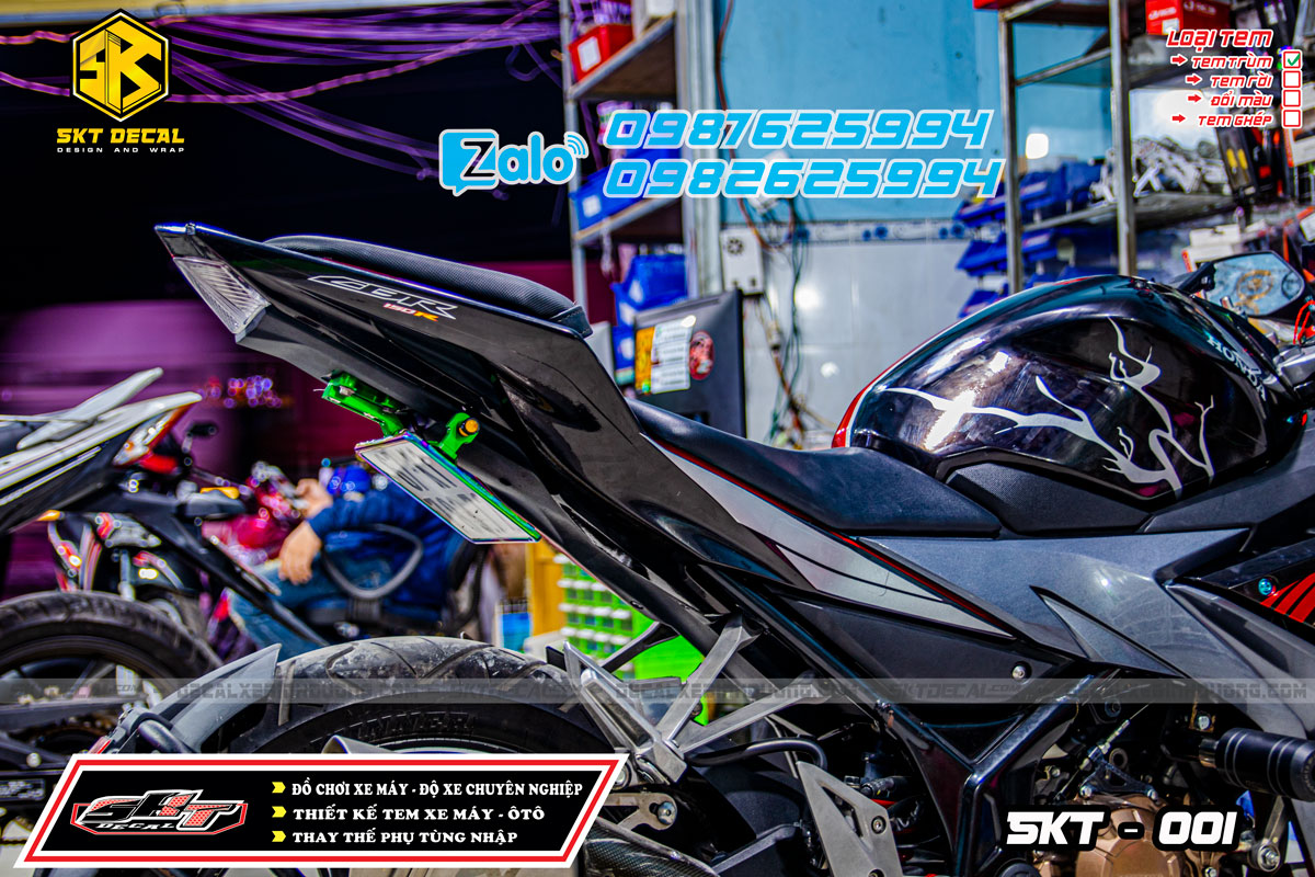 tem trùm xe cbr đen bạc cá mập