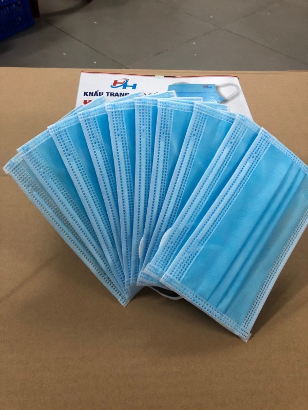 Khẩu trang y tế Huy Hoàng. Chất lượng cao. Hàng tuyệt đẹp. 4 lớp xanh (50cái/hộp).