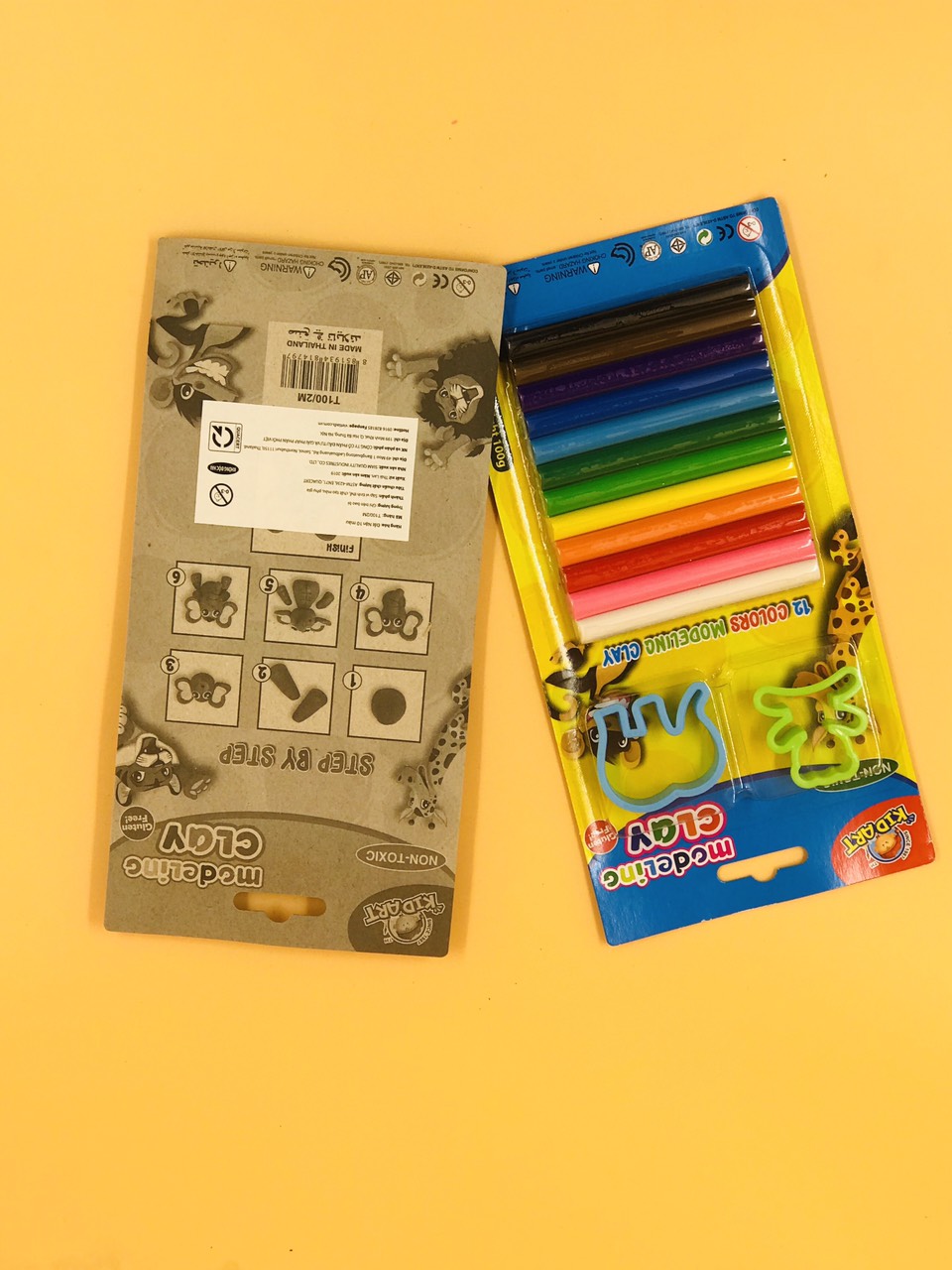 Đất nặn 12 màu KIDART