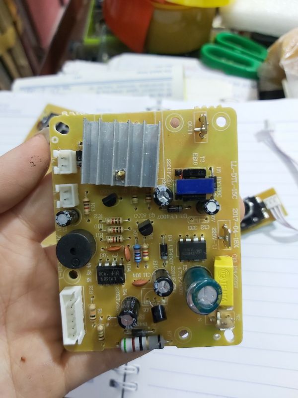 Bo Bếp Hồng Ngoại Cảm ứng