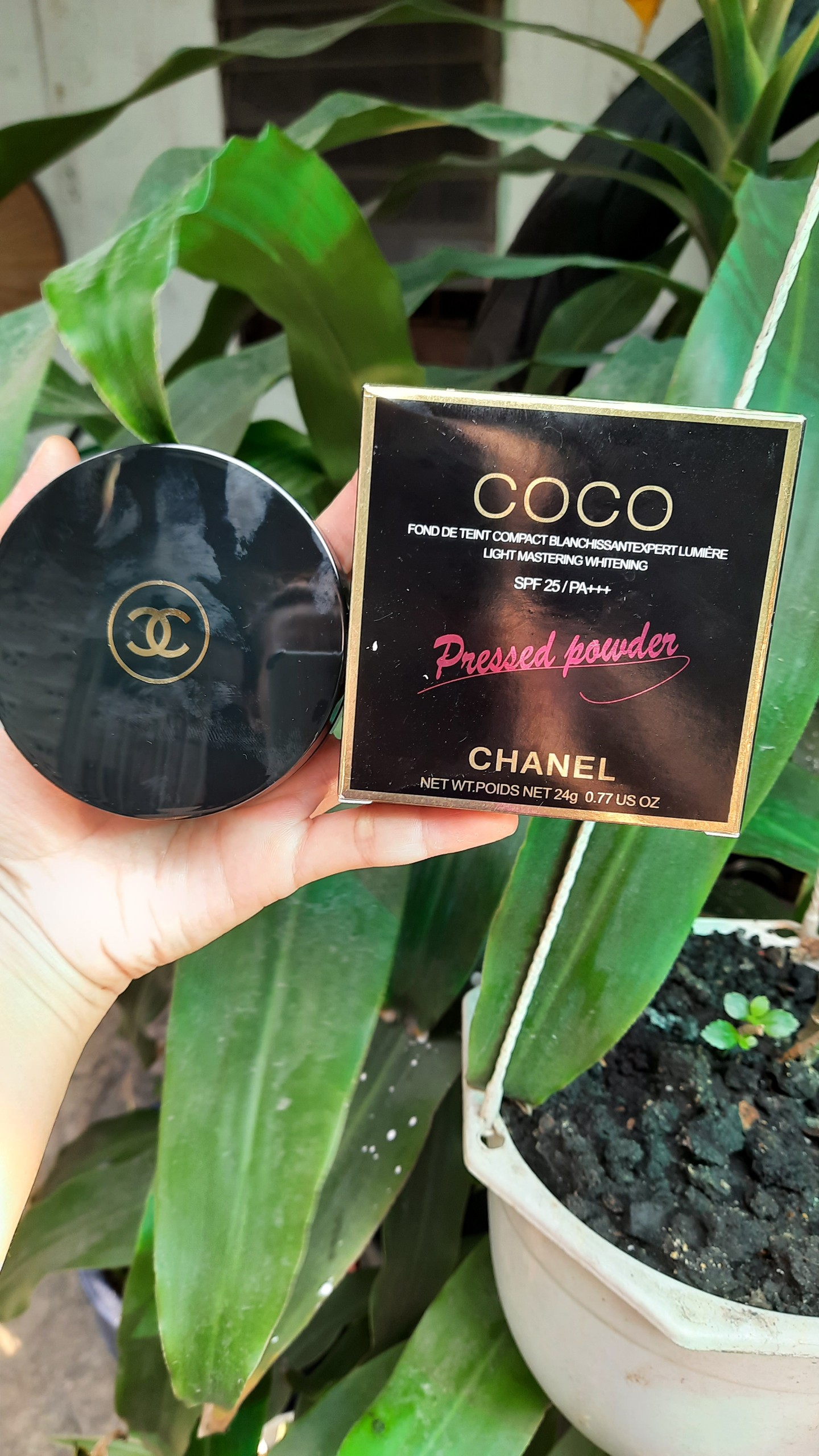 Phấn Phủ 2 Tầng Chanel COCO Pressed Powder SPF 25/PA+++ Siêu Mịn