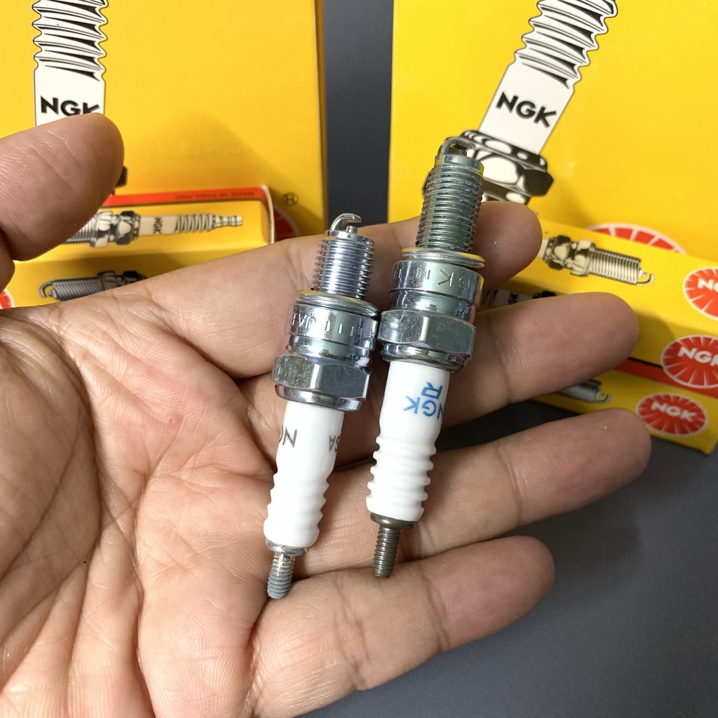 Bugi xe máy NGK sịn đánh lửa mạnh, phù họp cho các dòng xe