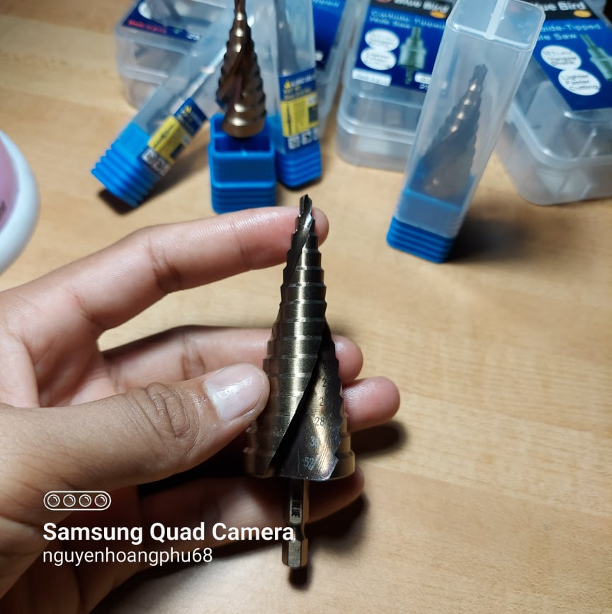 Mũi khoan tháp khoan bước hàng thương hiệu King Blue chất lượng ổn định