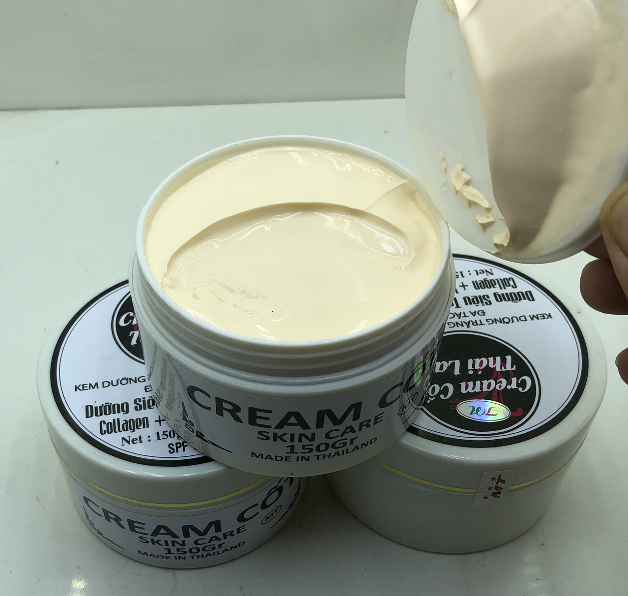 Kem Cốt Thái Siêu Trắng Body 150g