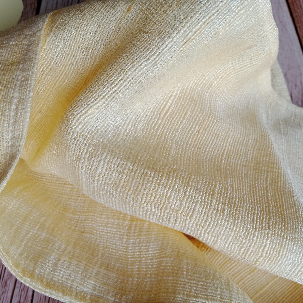 Khăn mặt tơ tằm làng nghề Thái BÌnh