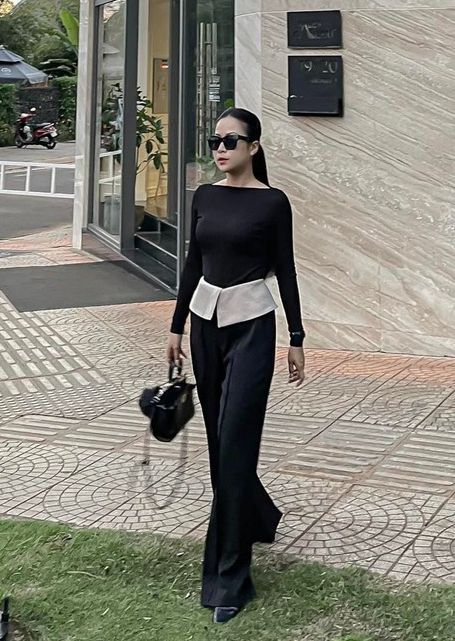 COCO SIN - Quần Đen Xẻ Lai Phối Lưng