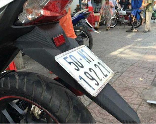 Dè chắn bùn F2 gắn cho xe WINNER