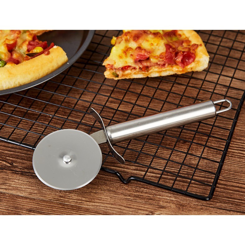 Dao 1 lưỡi bằng thép cắt bánh pizza. Dao cắt bánh Pizza lưỡi tròn xoay bằng thép không gỉ cao cấp