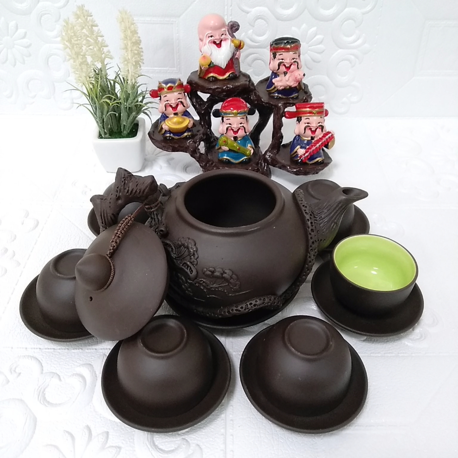 Bộ ấm chén đất nung Bát Tràng cây tùng 400ml màu đen