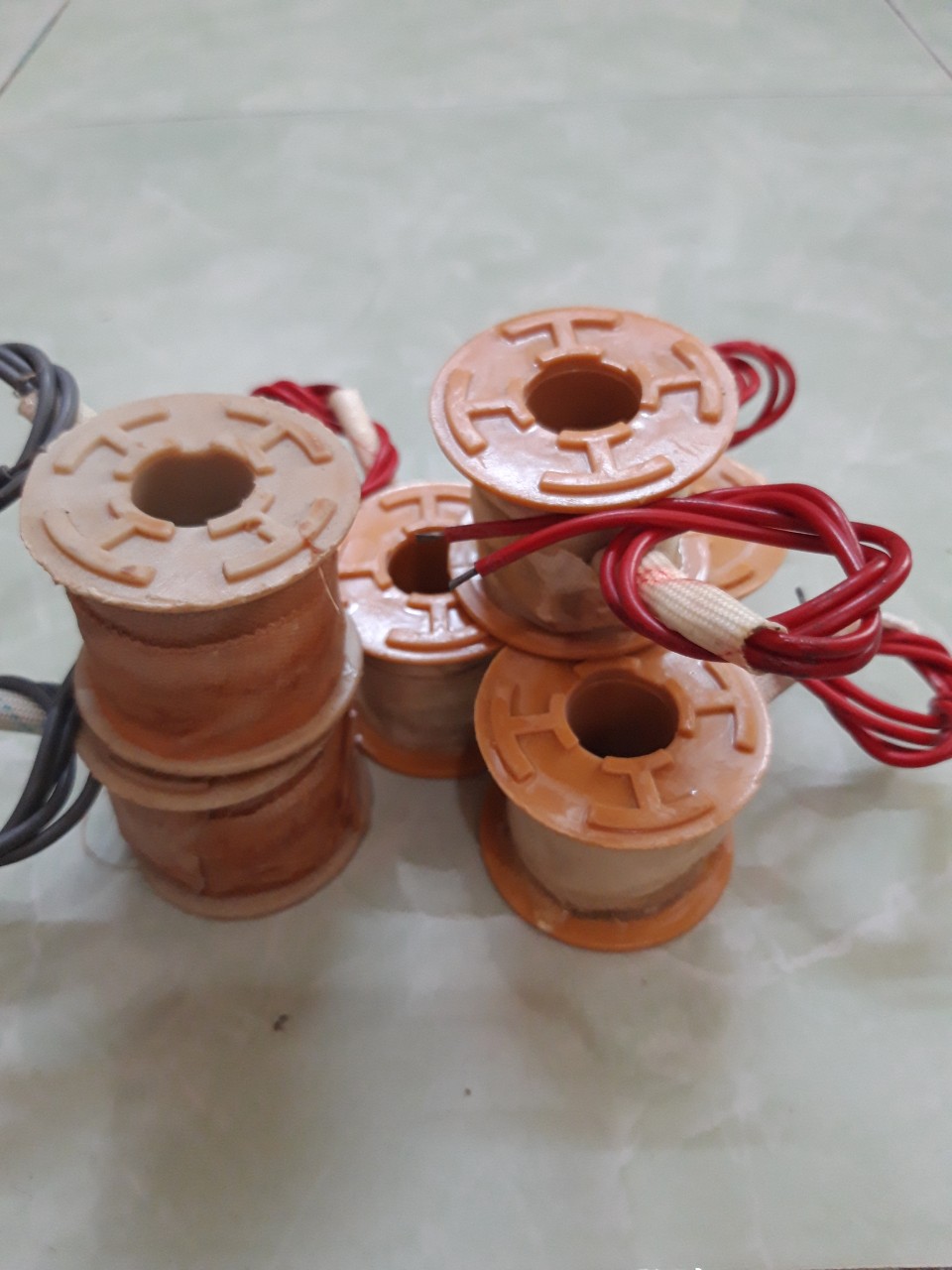 Cuộn coil van điện từ UW-10 UW-15 UW-20 UW-25