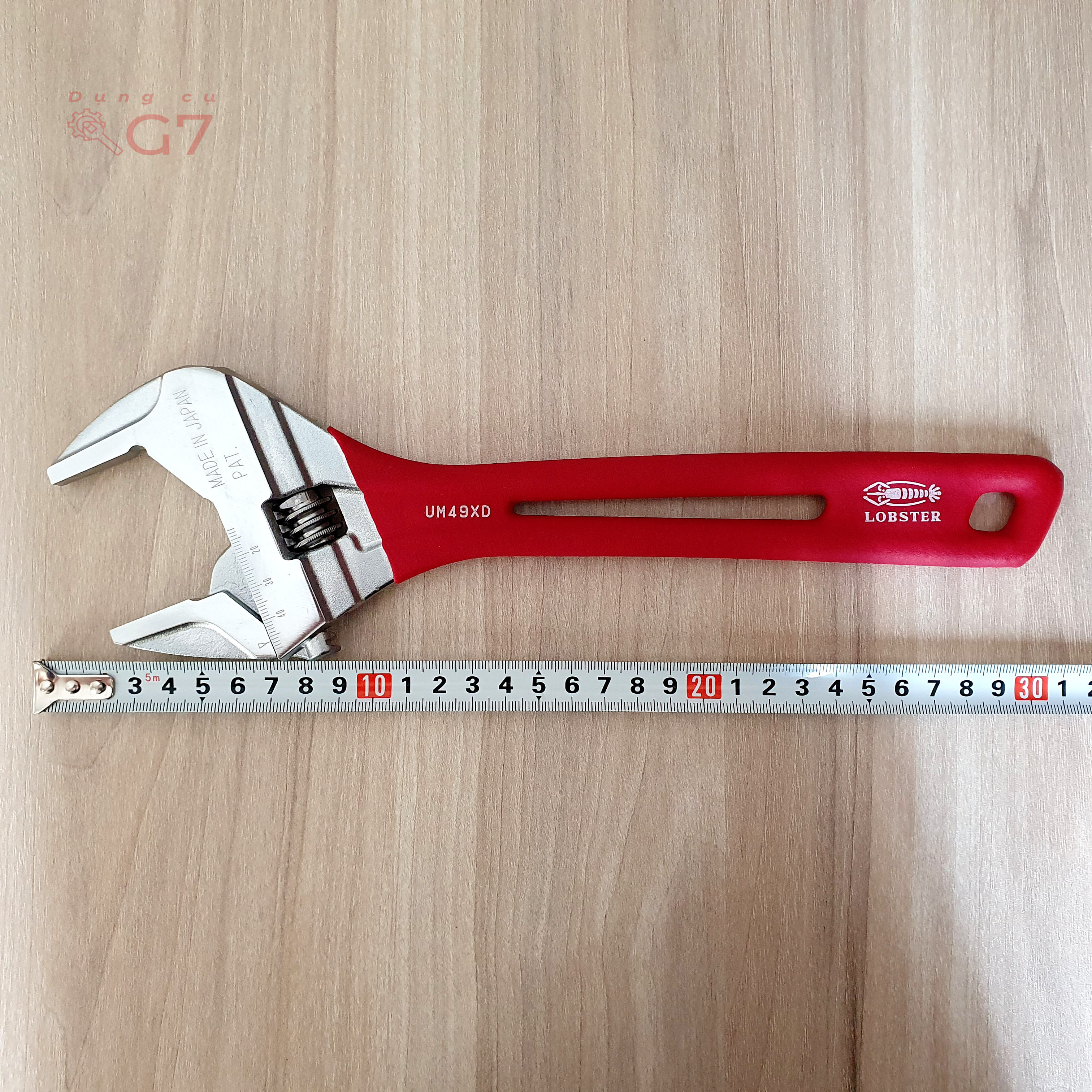 Mỏ lết Lobster UM49XD Made In Japan