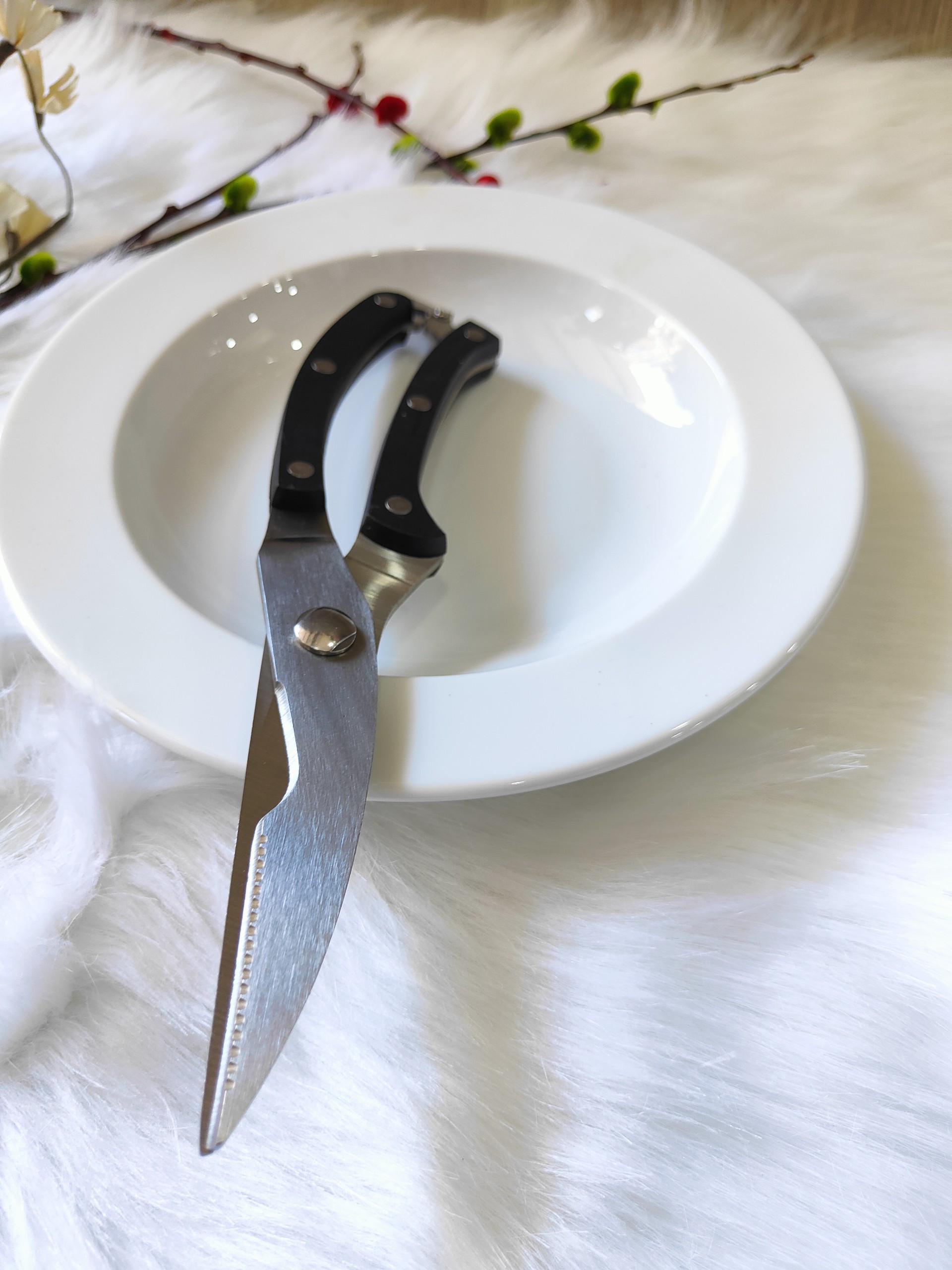 Kéo cắt xương gà (cán inox và cán đen)