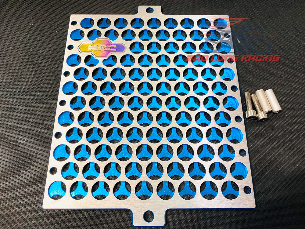 Che két nước 3D CNC gắn Satria,Raider tem titan HRC Bạc Xanh