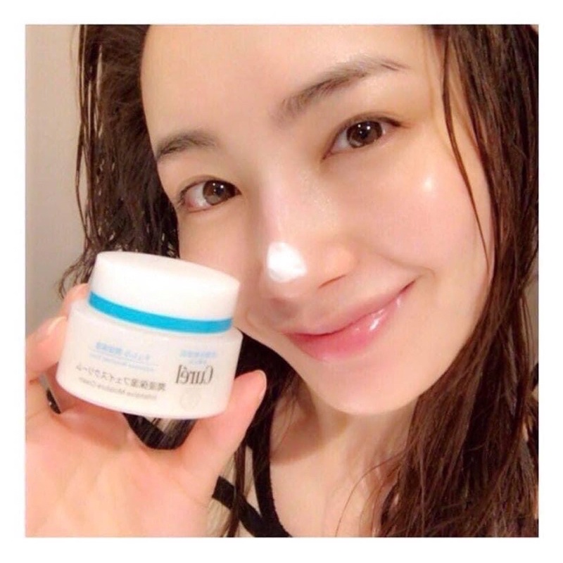 KEM DƯỠNG CHỐNG LÃO HÓA CUREL 40g