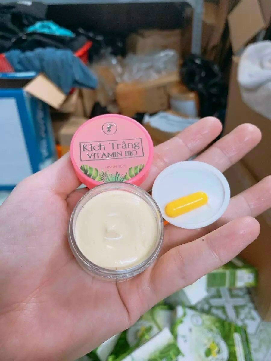 KEM KÍCH TRẮNG VITAMIN B10