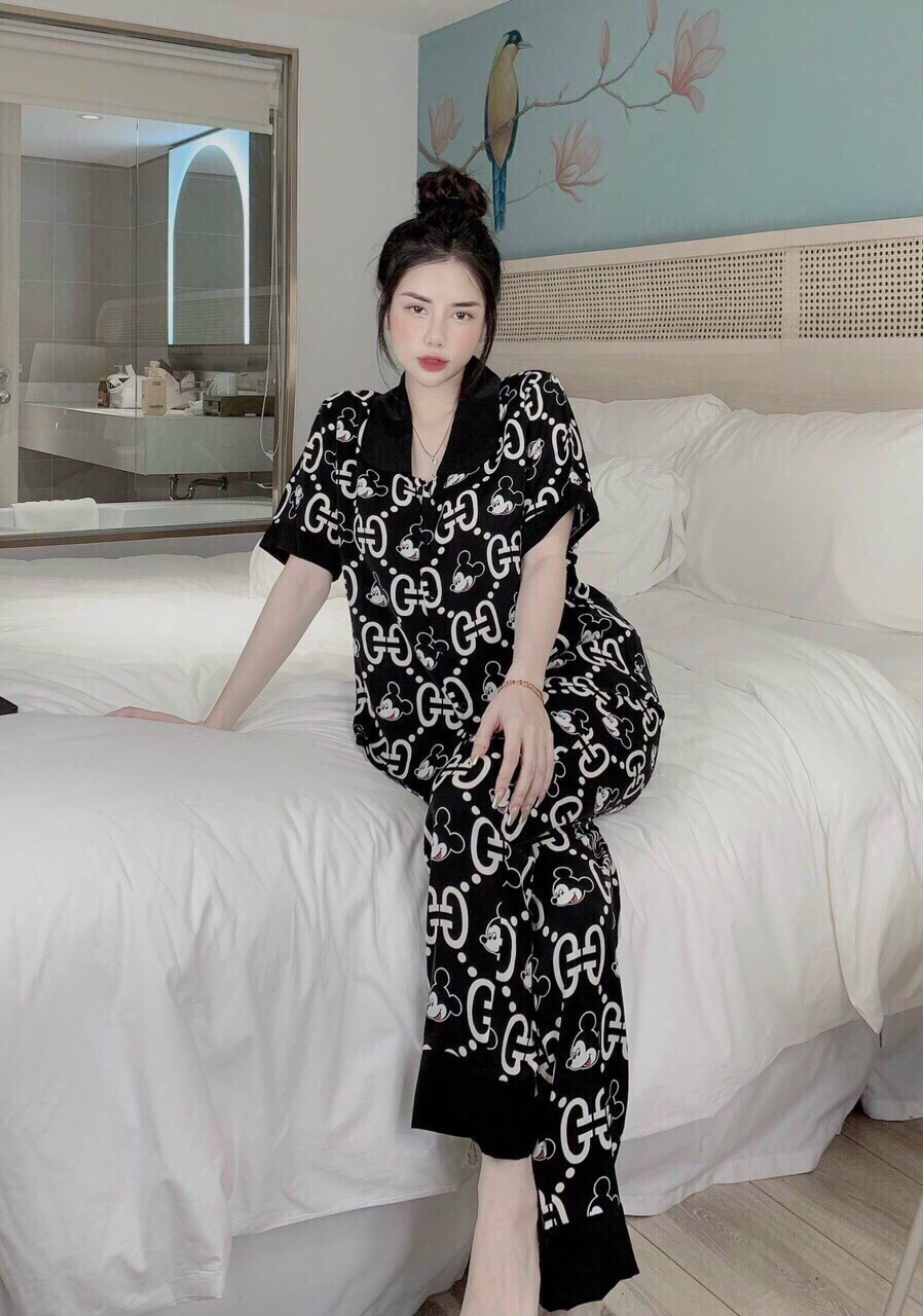 Bộ lụa Pijama lụa loại 1 chất mềm mịn, mát + Ảnh thật ,Bộ Tay Ngắn