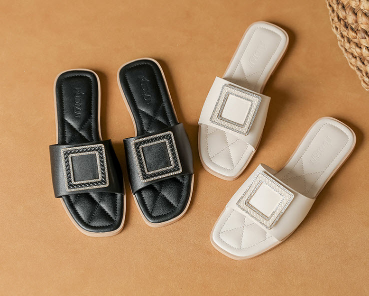D11 _Dép Thời Trang Big Size_ Hàng Có Sẵn (Size 40➡️43)