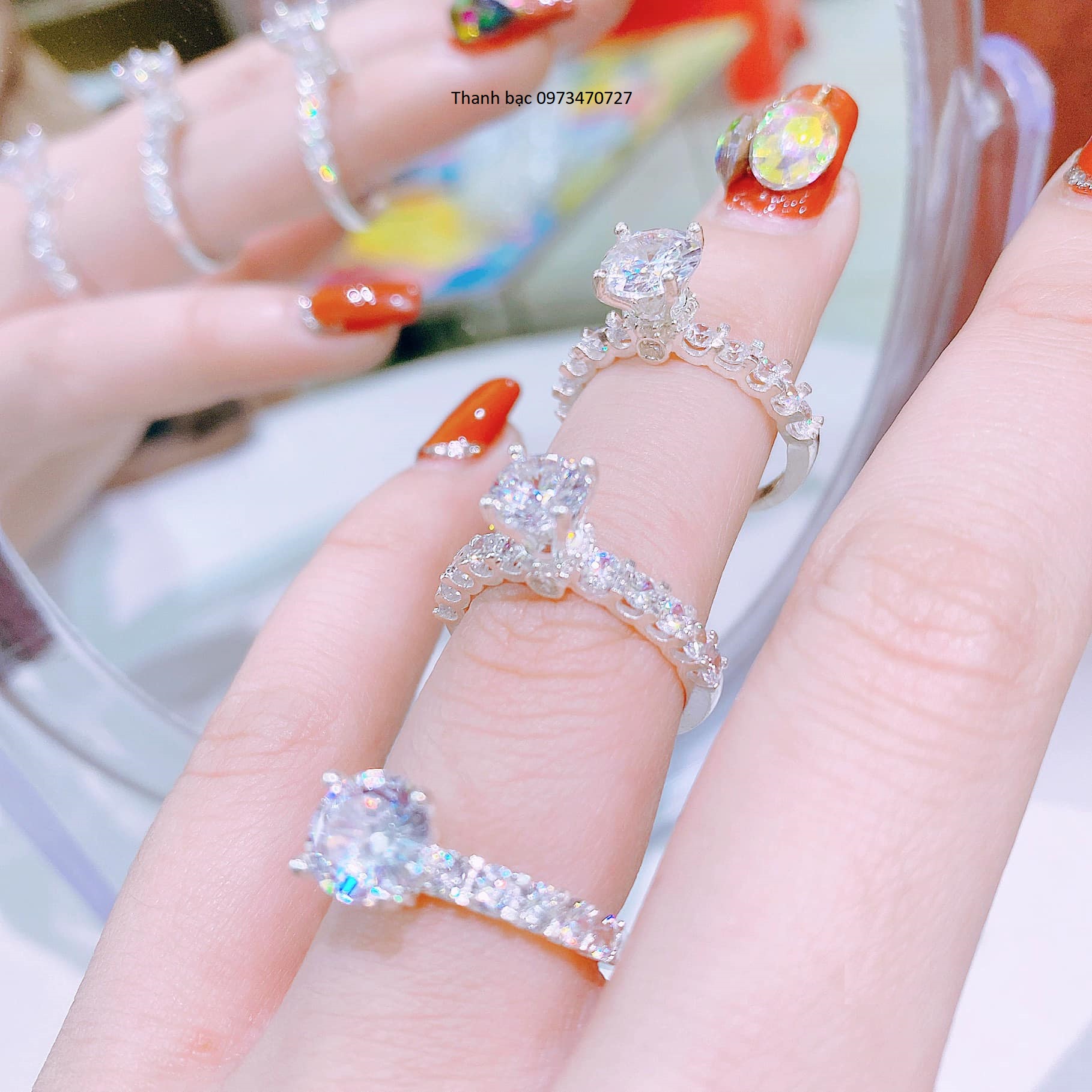 Nhẫn nữ - nhẫn nữ bạc ý 925 đính viền đá , đá chủ 5mm sang trọng