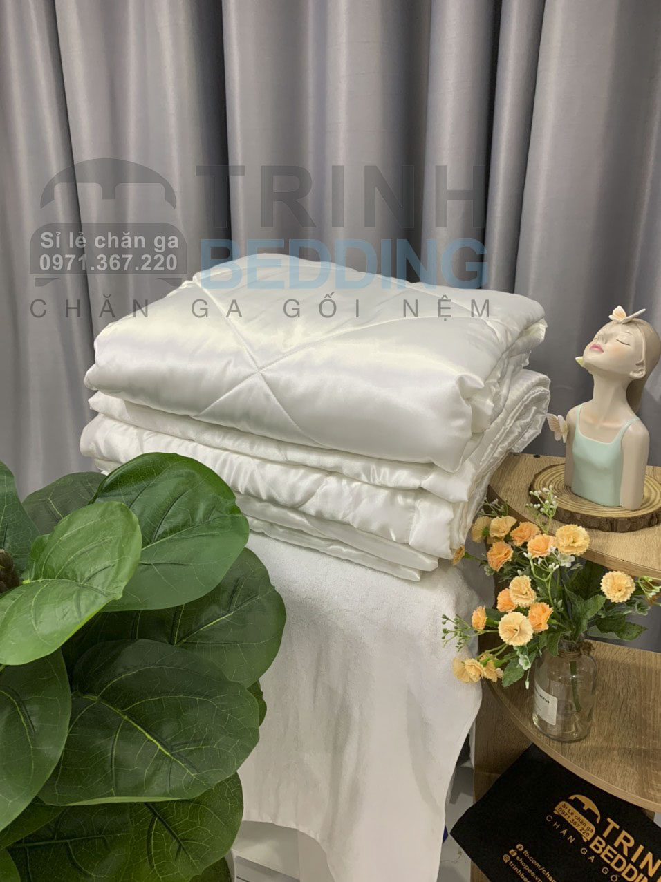 Chăn/ Mền Phi Lụa lạnh Đắp Mát Các mùa |1M8x2M|Trinhbedding