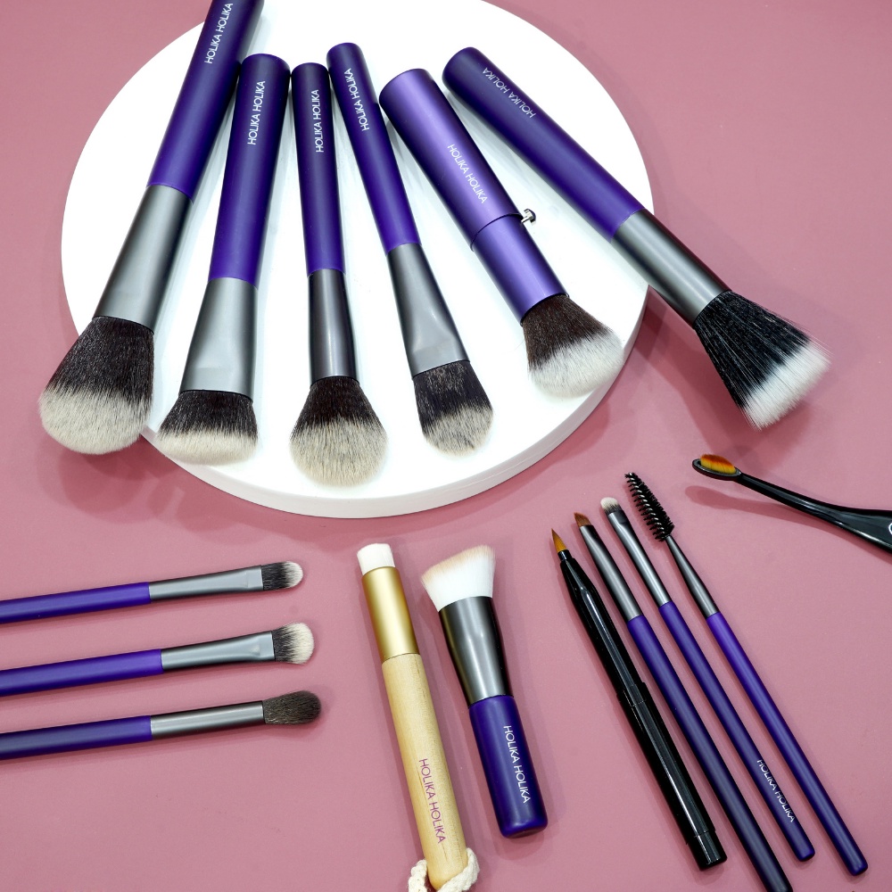 Cọ tán son môi Holika Holika Magic Tool Auto Lip Brush 9x10 (cm) - 7159