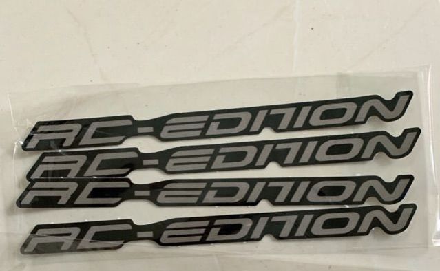 Tem rc edition xám dán chân phuộc đen