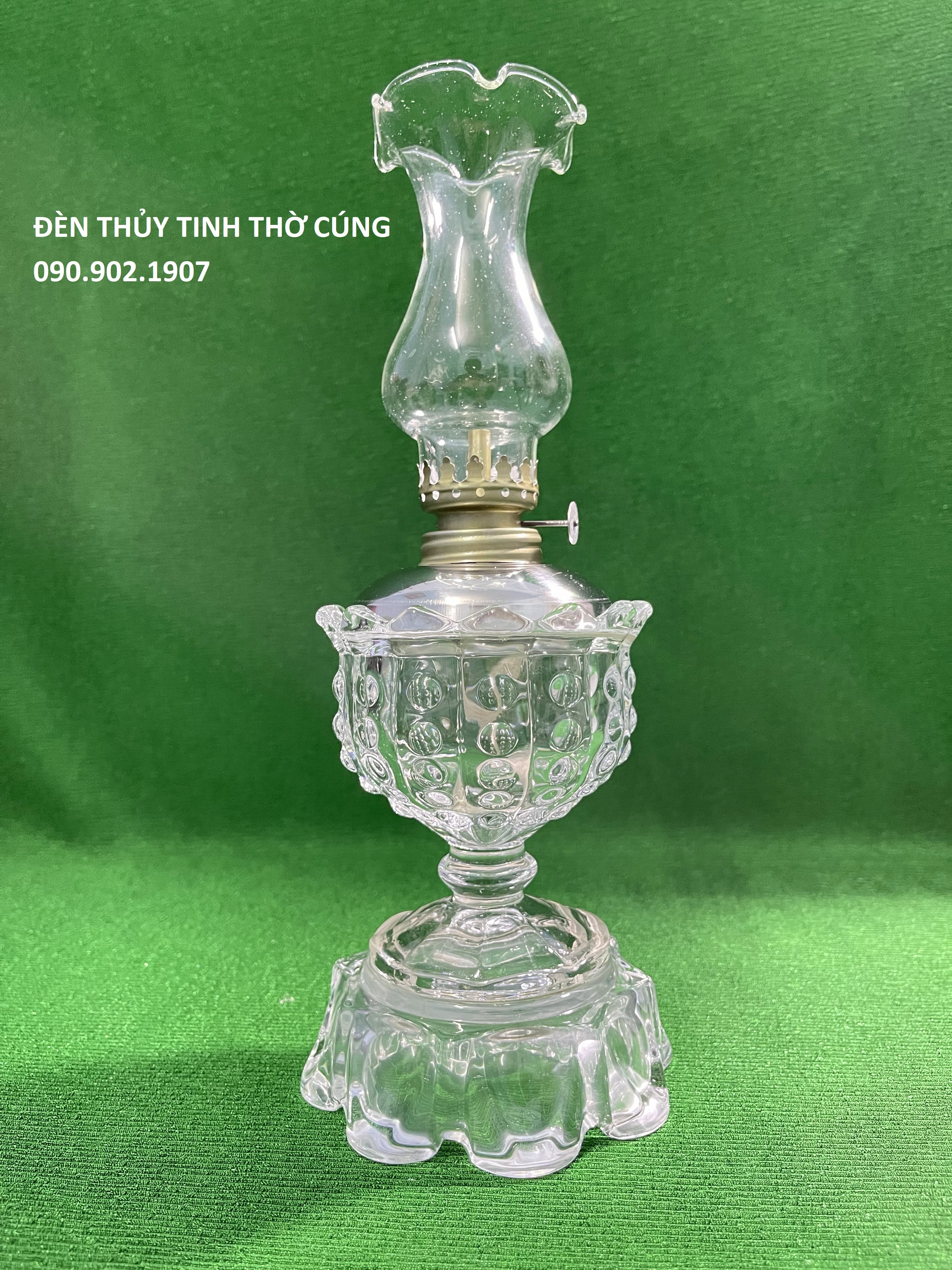 ĐÈN THUỶ TINH THỜ CÚNG - NỮ HOÀNG 2