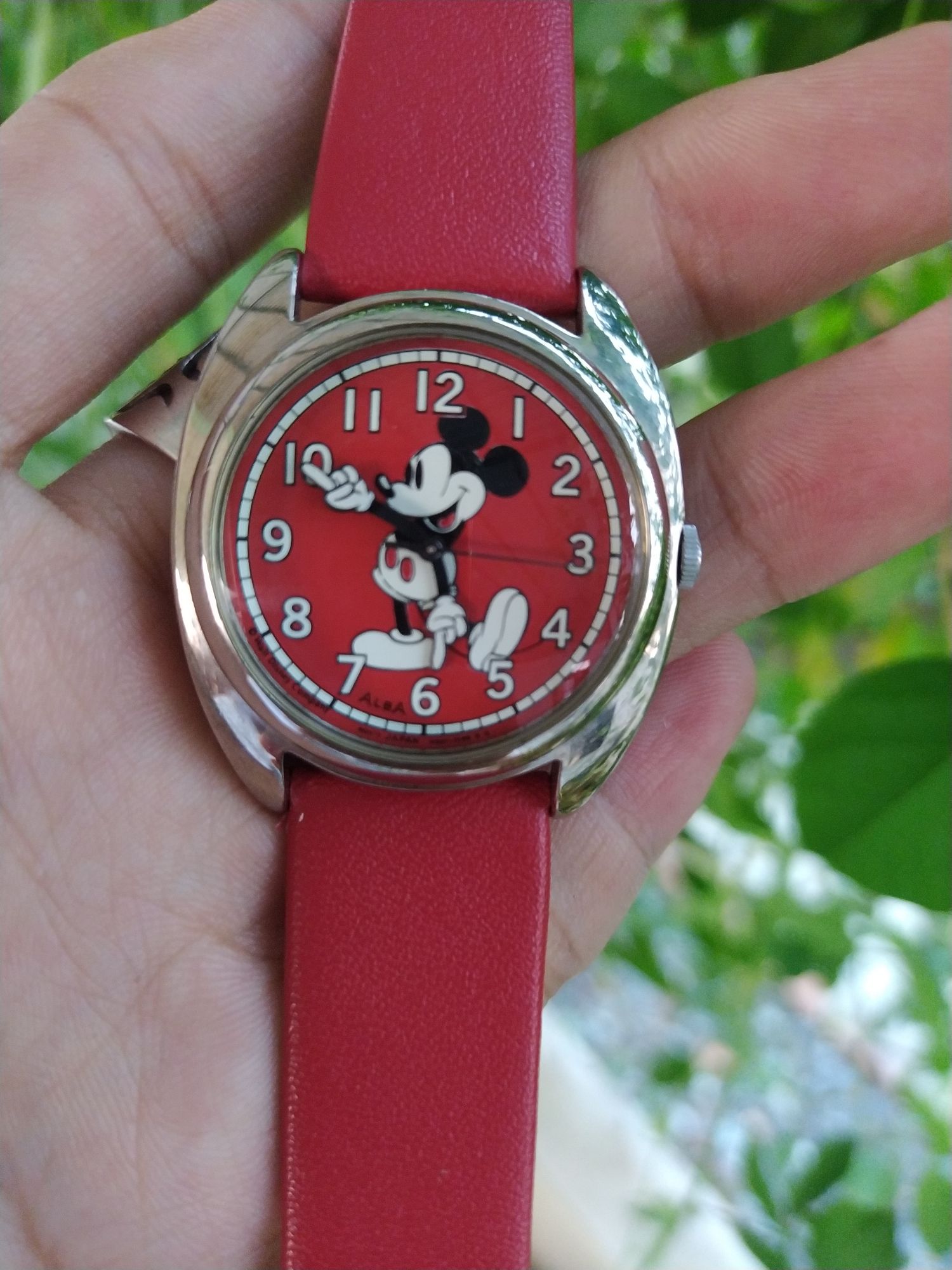 Đồng hồ Alba hình chuộc mickey cho các em xì teen size 34