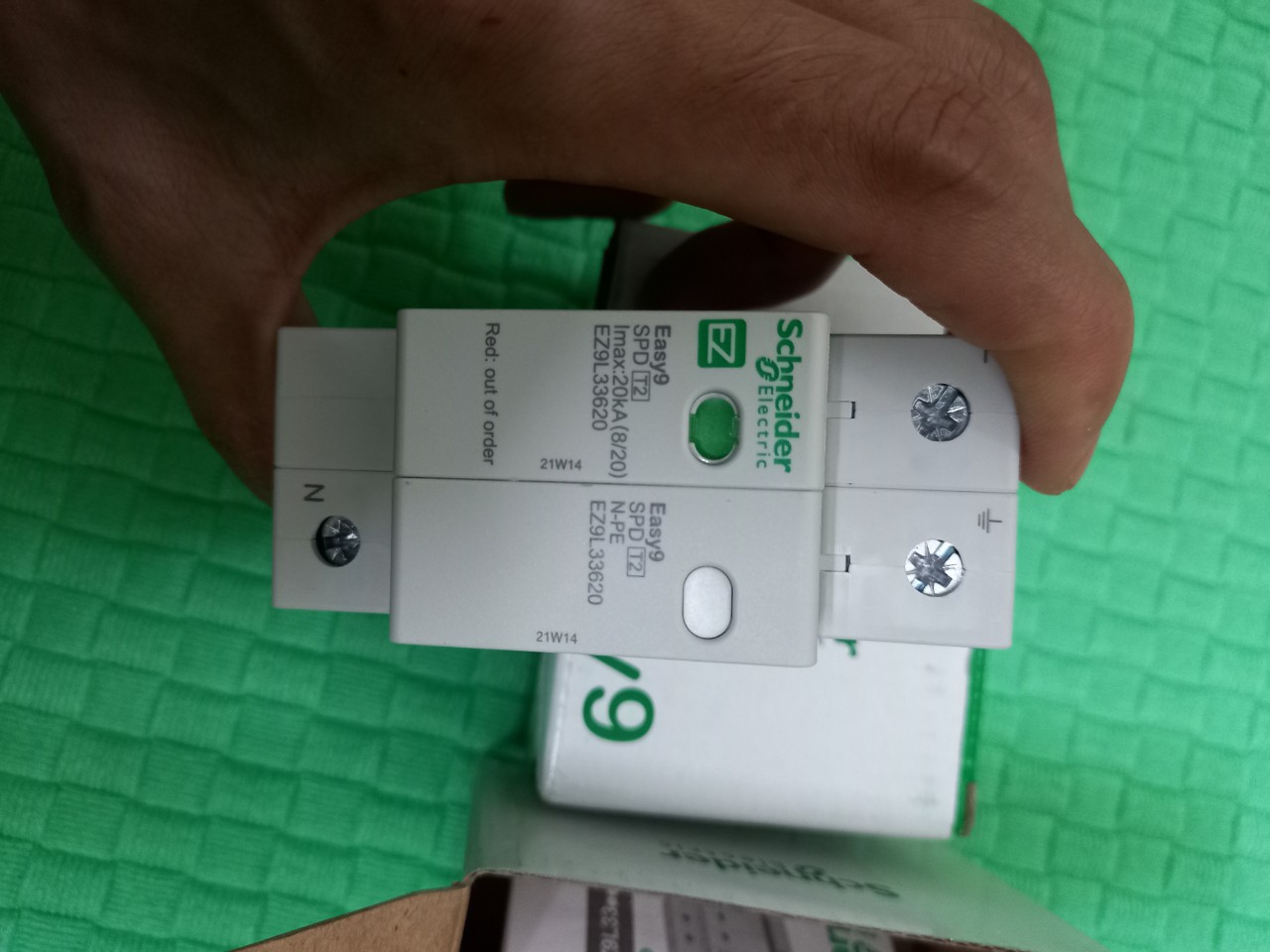 CHỐNG SÉT LAN TRUYỀN 1 PHA HÃNG PHÁP SCH CẮT SÉT