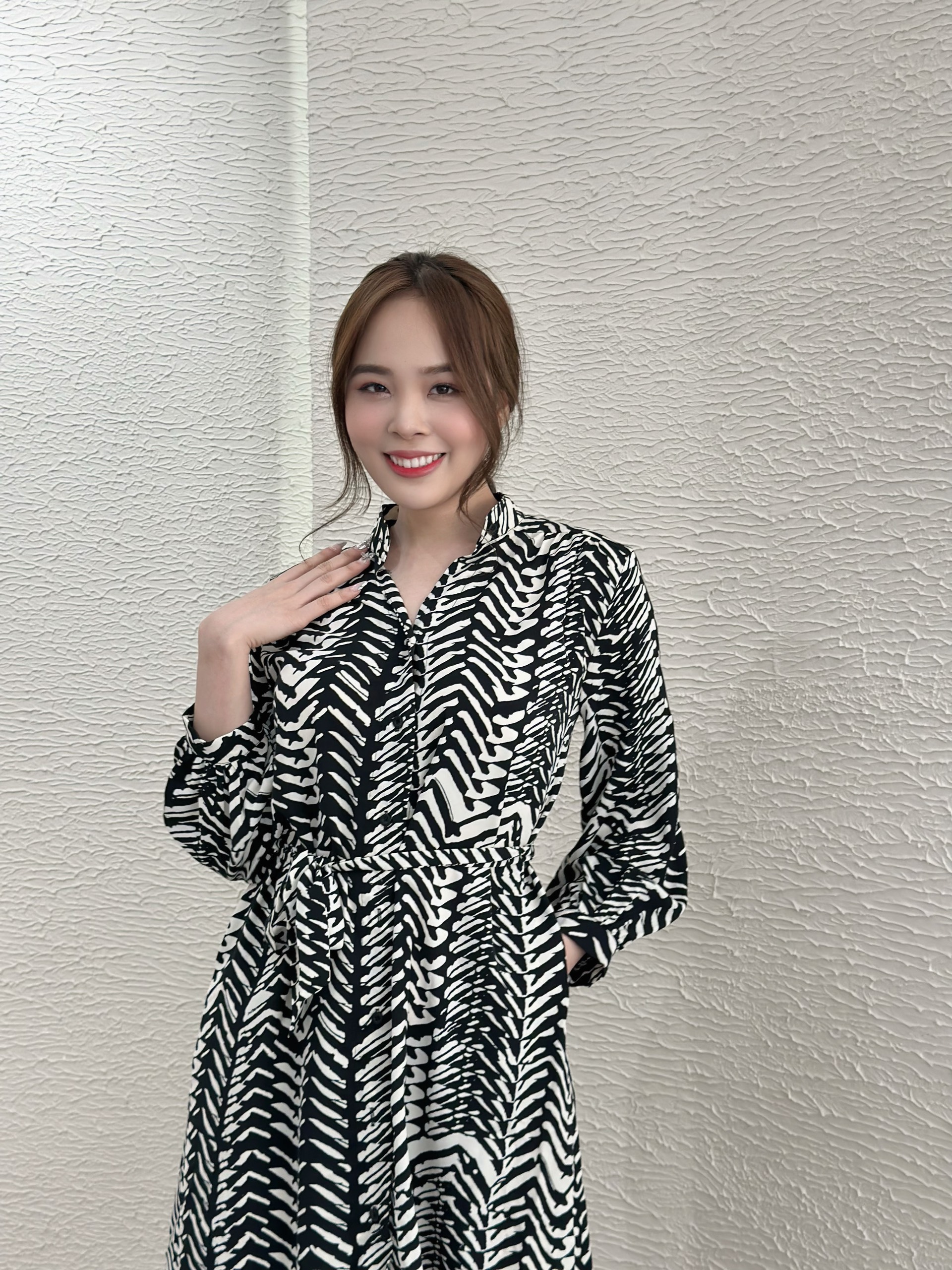 Đầm sơ mi họa tiết cột eo, có túi Misa - MS0259