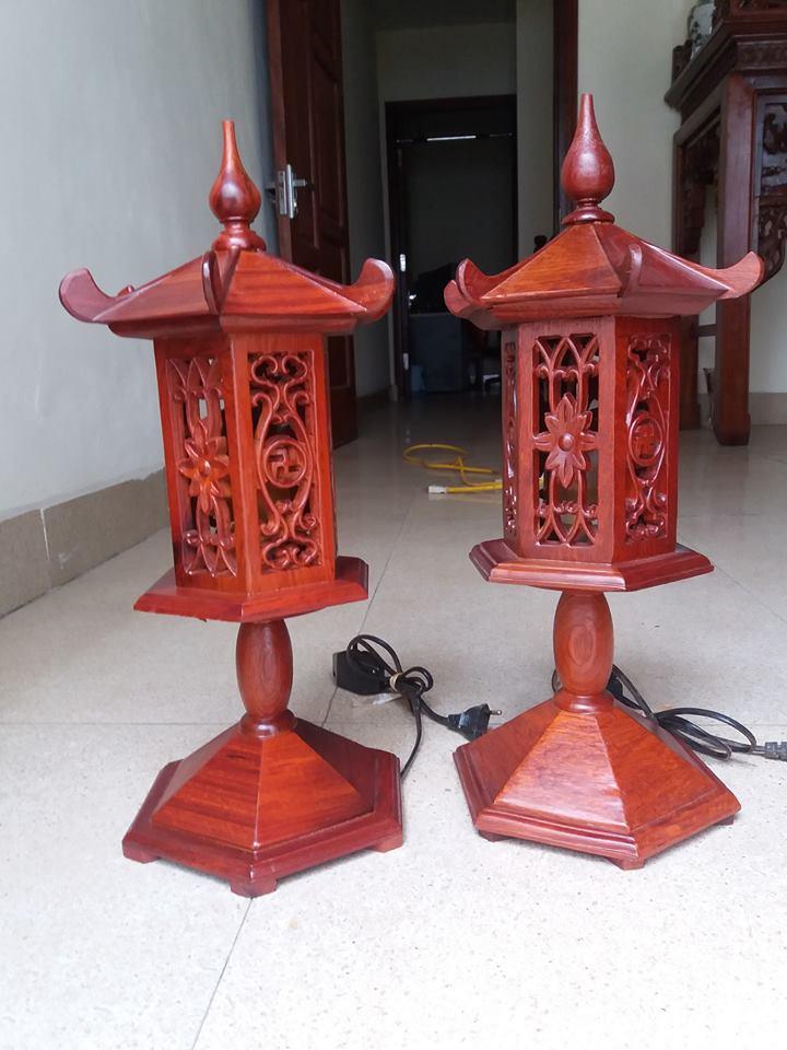 ĐÈN trang trí  gỗ hương cao 50cmx20cm
