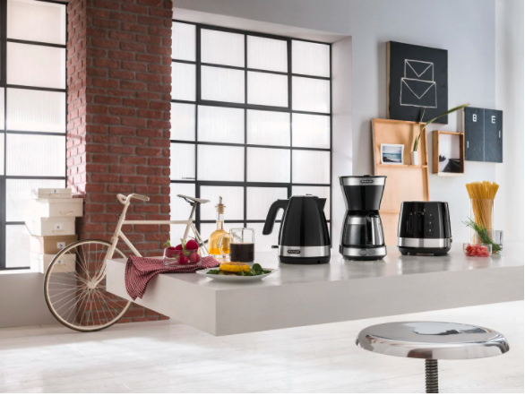 Máy pha cà phê drip DeLonghi Active Line ICM12011.BK - Thiết Kế Nhỏ Gọn