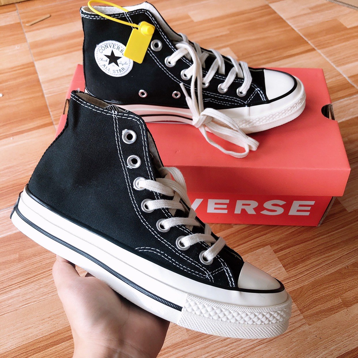 Giày Converse Chuck Jaylor Màu Đen (Cổ Cao, Cổ Thấp) Hàng R11