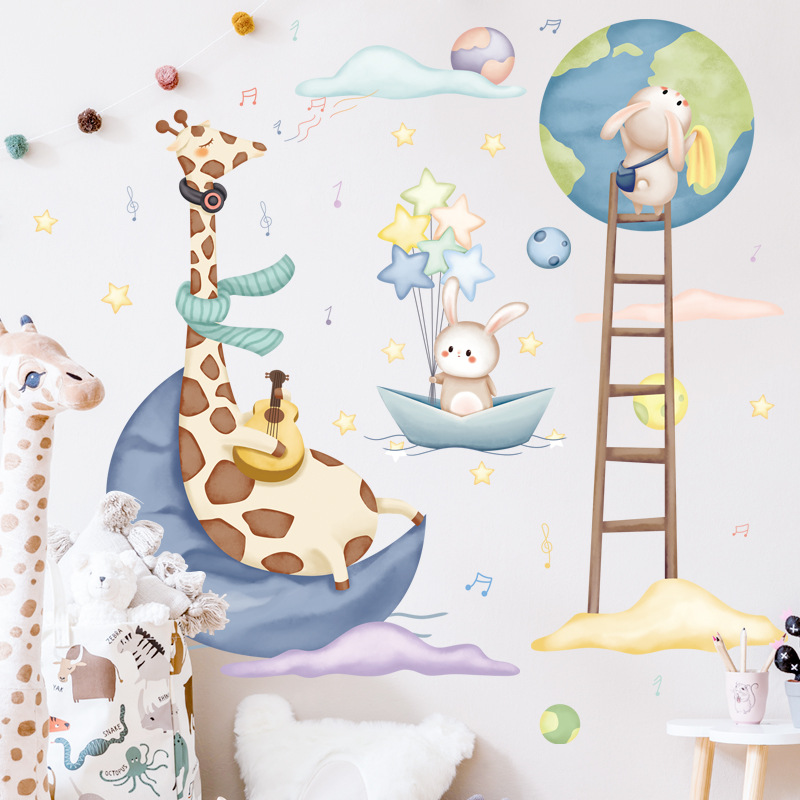 Decal dán tường cho bé huơu và địa cầu