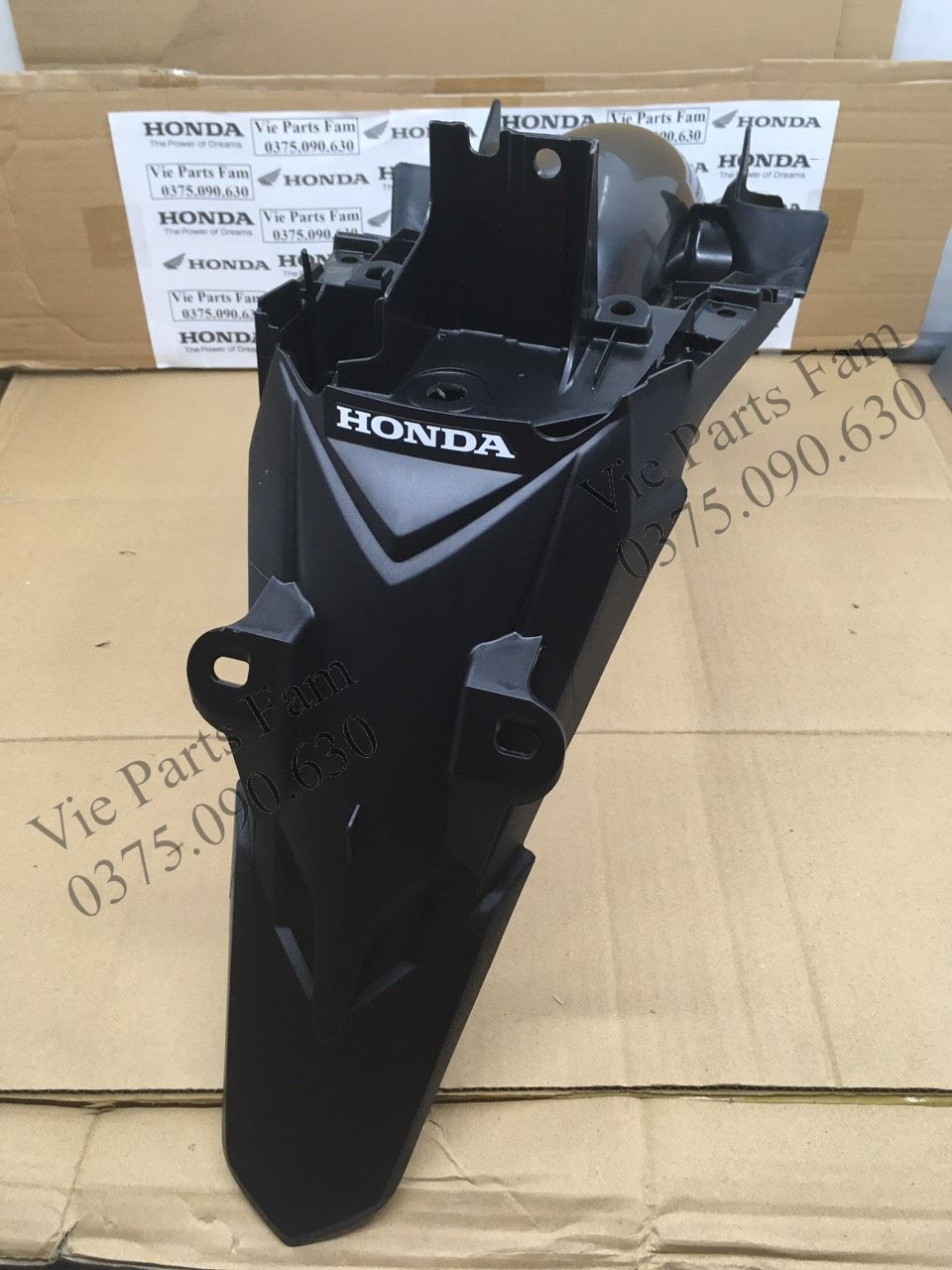 Đuôi biển số wave rsx 100 2008-2009, hàng din honda mới 100%