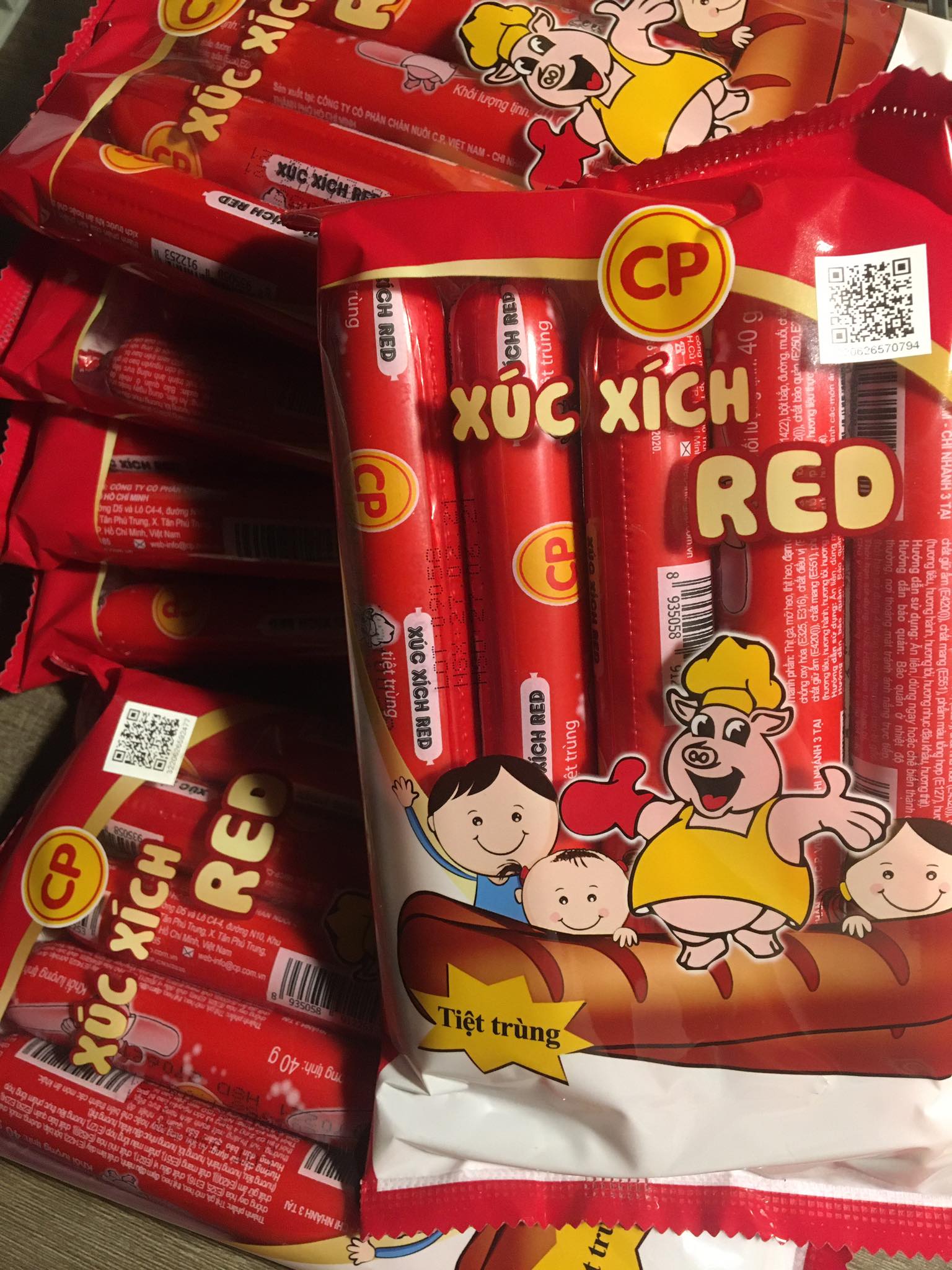 Combo 10 gói xúc xích ăn liền tiệt trùng red cp gói 5 cây x 40g