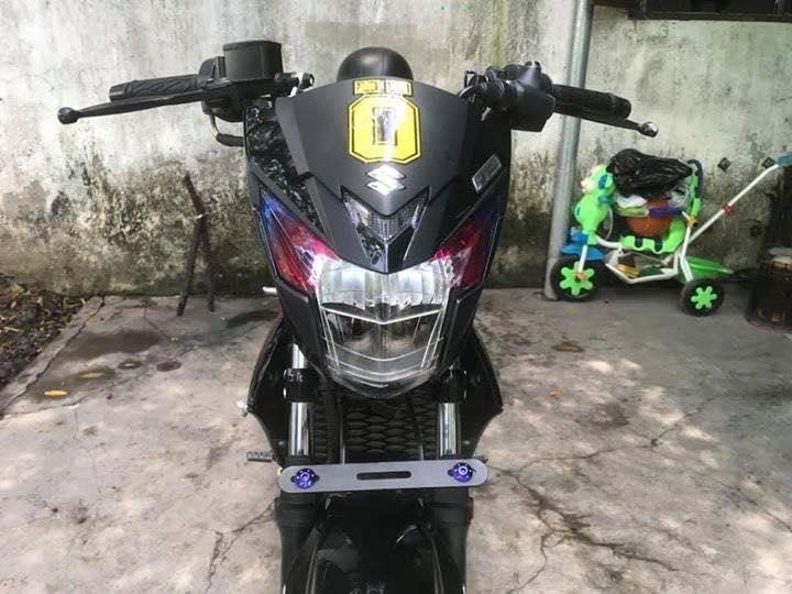 Combo 2 tem dán demi xi nhan raider fi