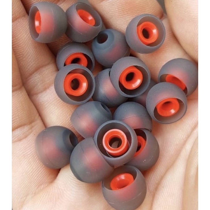 Set of 6 Earbuds/Earplugs/Ear Cushions