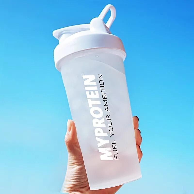 Bình nước lắc thể thao Shaker MyProtein 600ml Nhật Bản