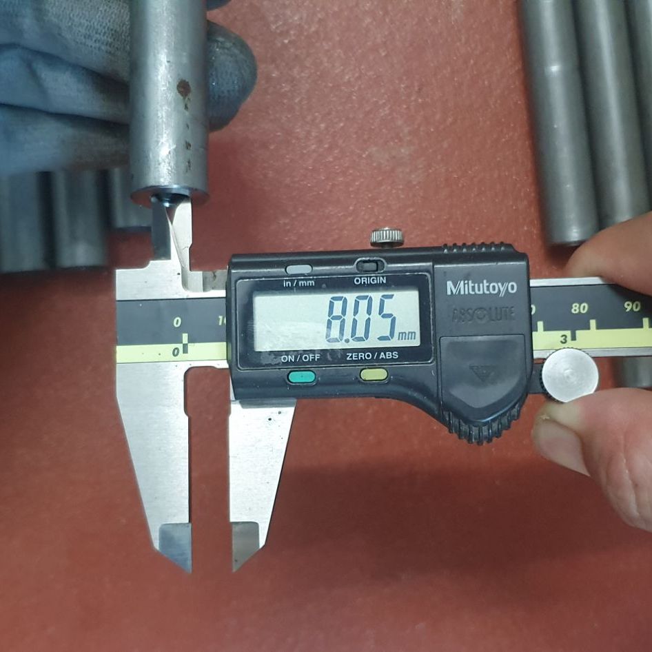 Ống thép đúc phi 16 lỗ 8.05 dài 1 mét