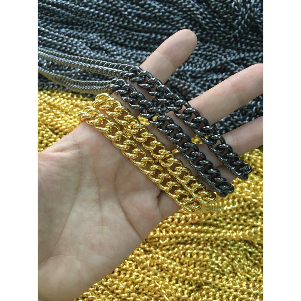 Small Boy Chain 9mm for Attaching to Handbags (55K/Meter)