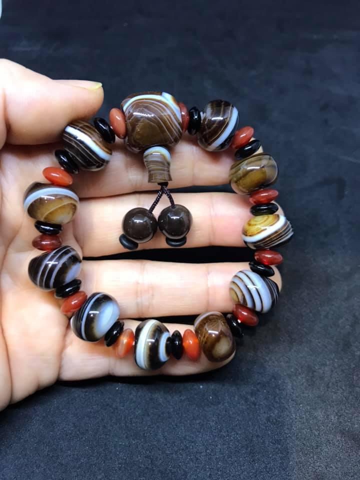 [HCM]VÒNG TAY MÃ NÃO VÂN TRẮNG 14LY MIX KIỂU