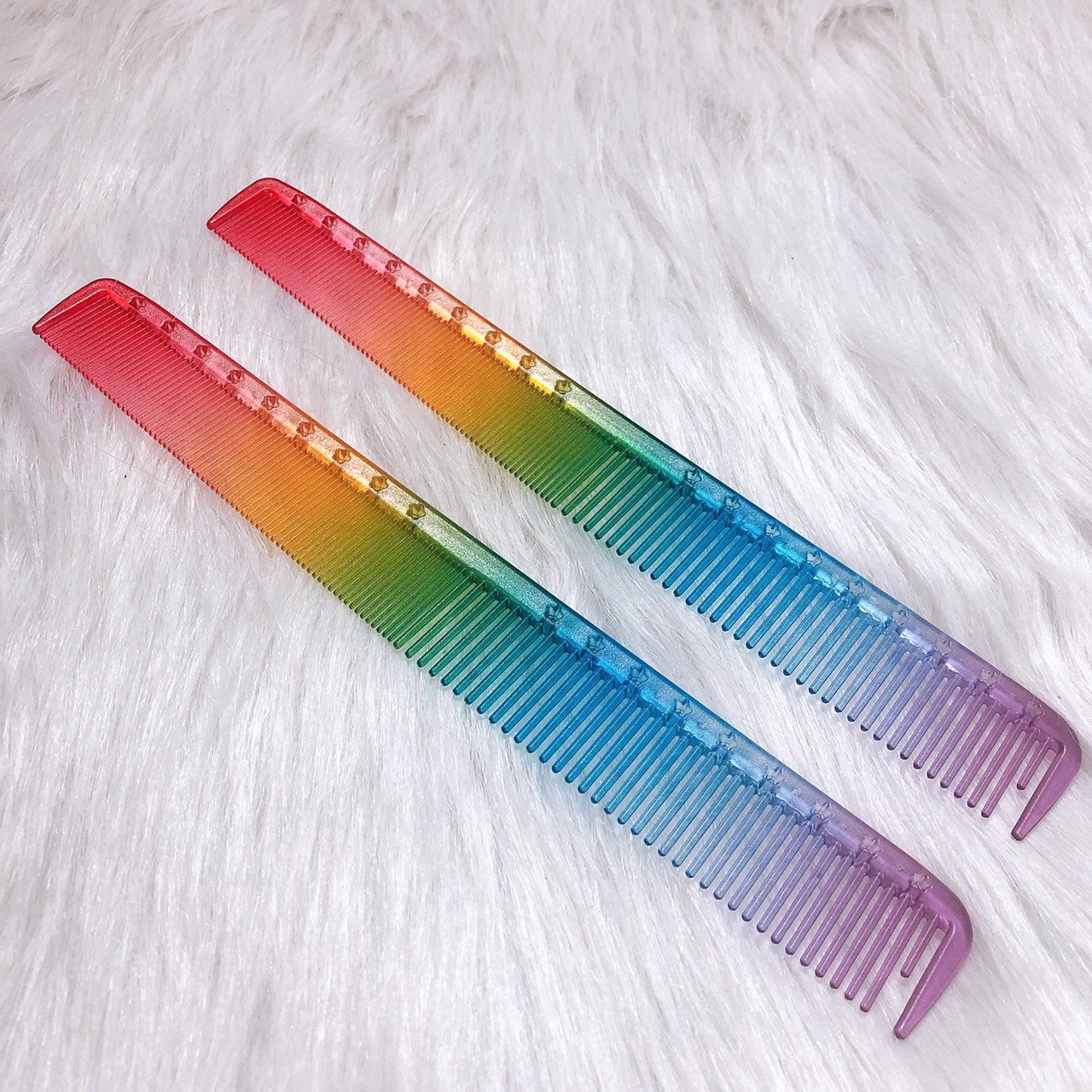 Lược cắt tóc nam nữ bảy sắc cầu vồng
