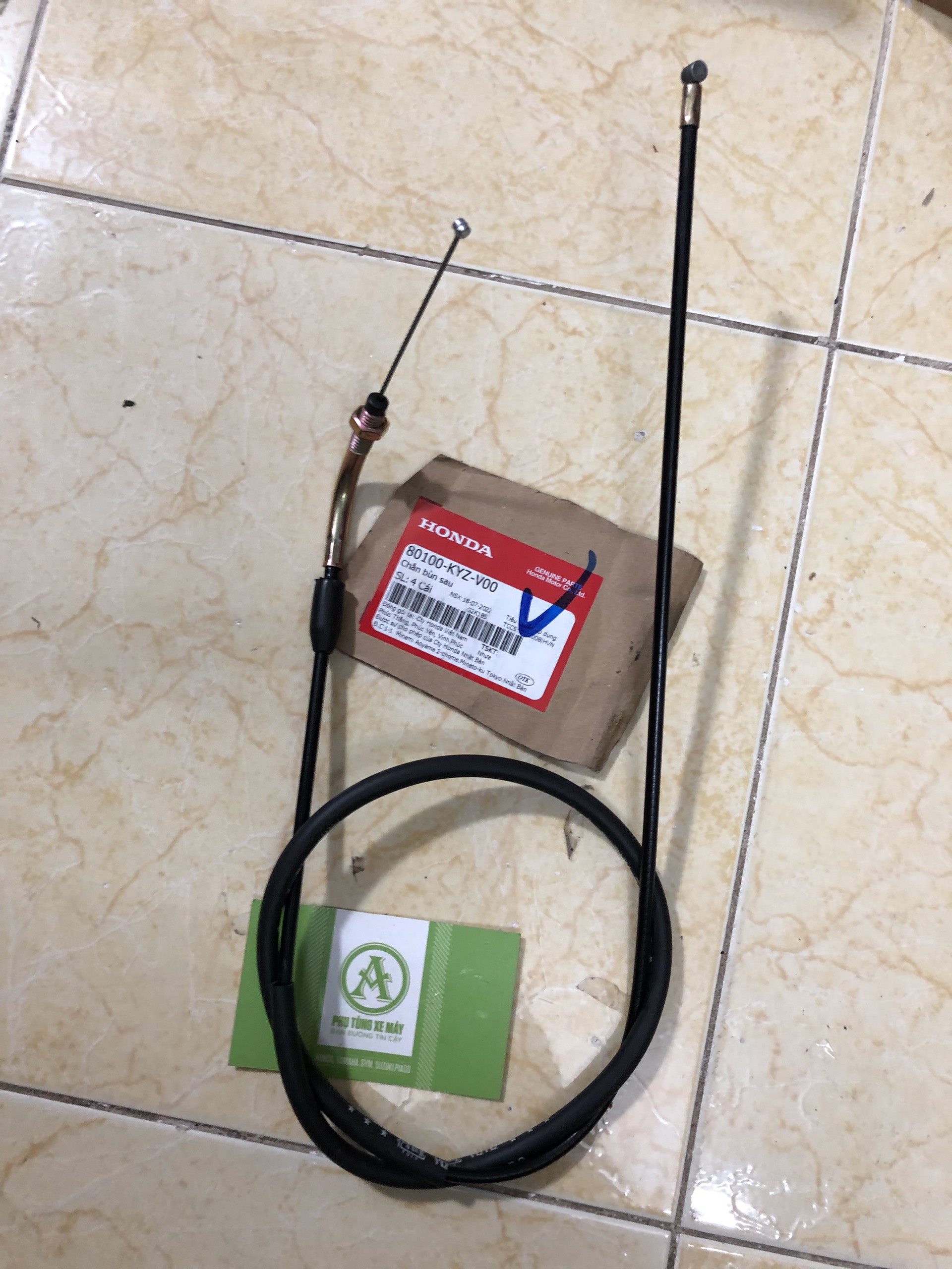 The Three-Wheeled Cart's Rope Is 116cm Long.